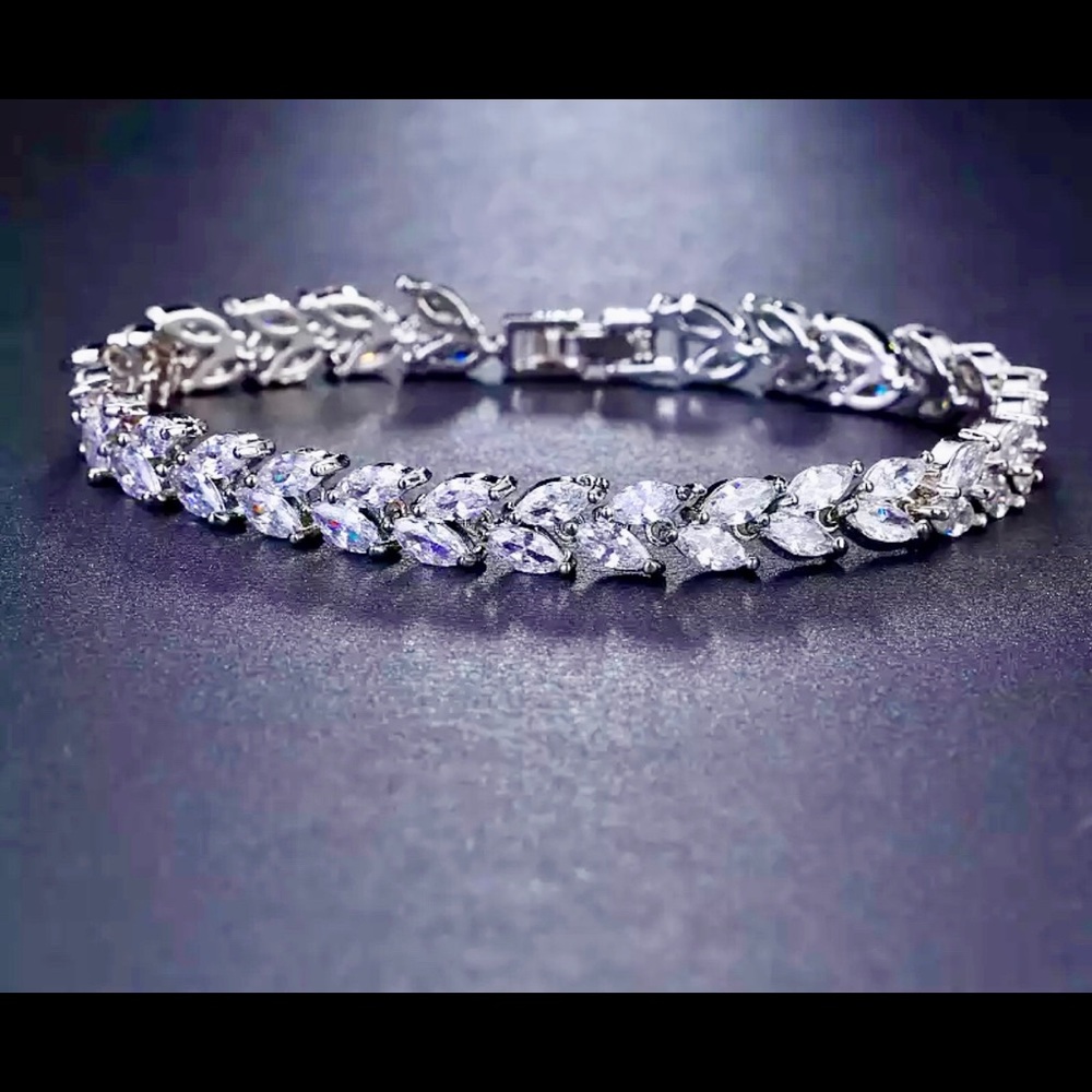 Crystal bracelet